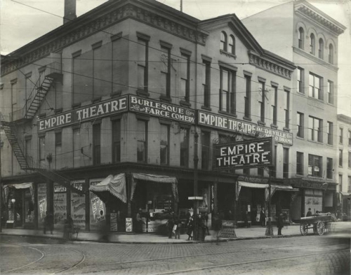 empire-theatre-main-and-clinton-1900